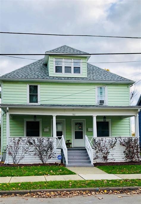 It features a large yard with private setting and ample off-street parking. . Houses for rent in elmira ny